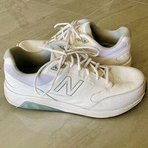 New Balance Men's 928 V3 Lace-up Walking Shoe